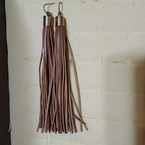 Earings
